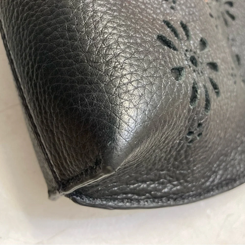 Kate spade black pebbled leather perforated clutch bag flowers floral